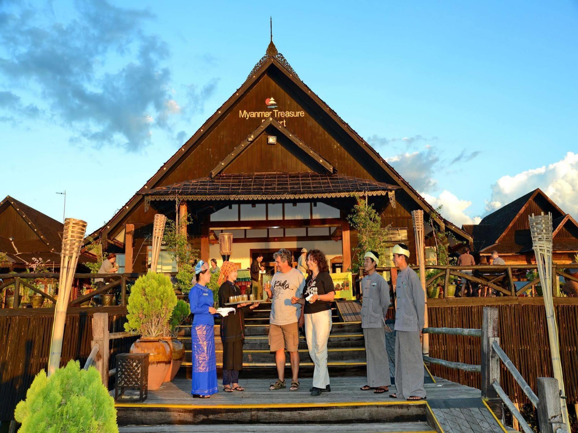 ミャンマー トレジャー リゾート Inle Lake エクステリア 写真